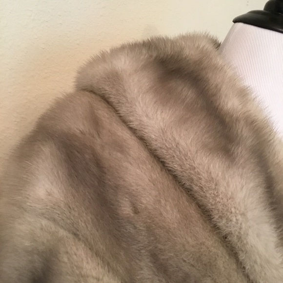 Natural Real Mink Stole Cape, beautiful, fully lined - Picture 2 of 3